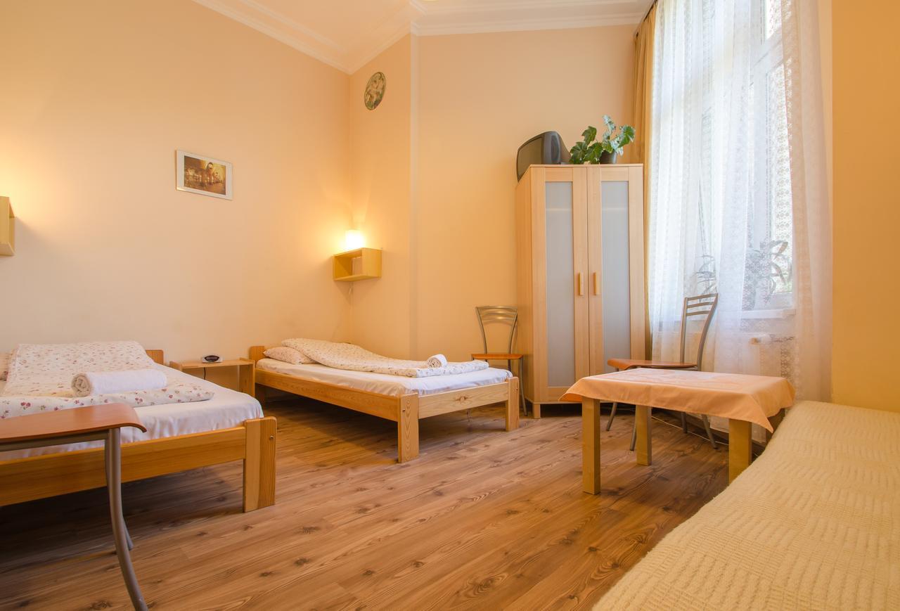 Aparthostel Fryderyk - Krakow — Photos 1
